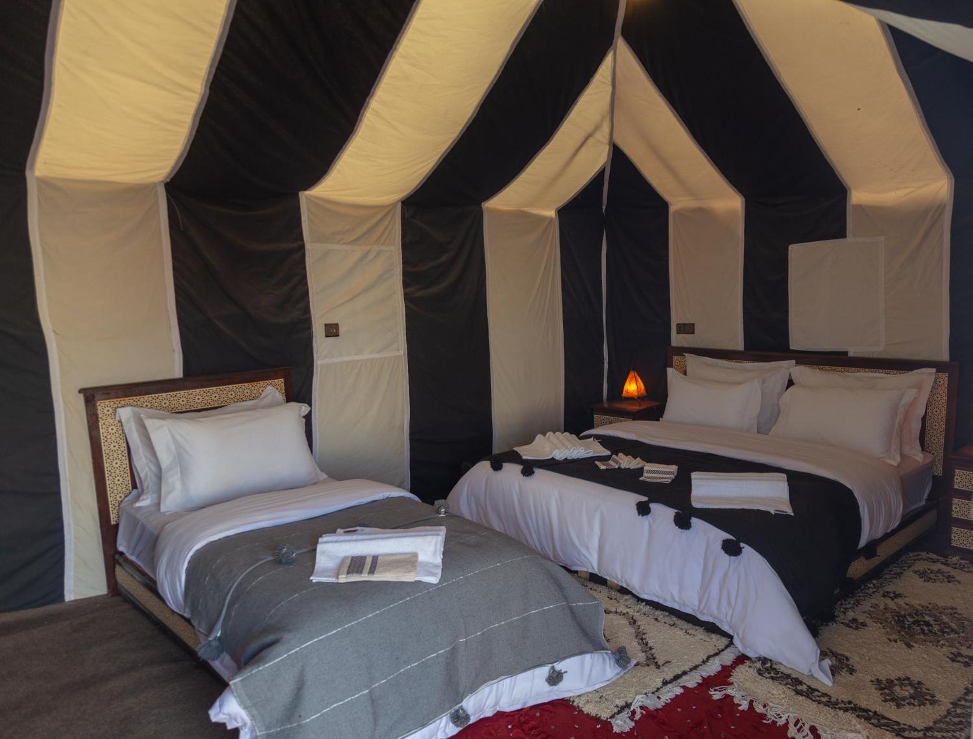 Erg Chebbi Khamlia Desert Camp Мерзуга Екстер'єр фото